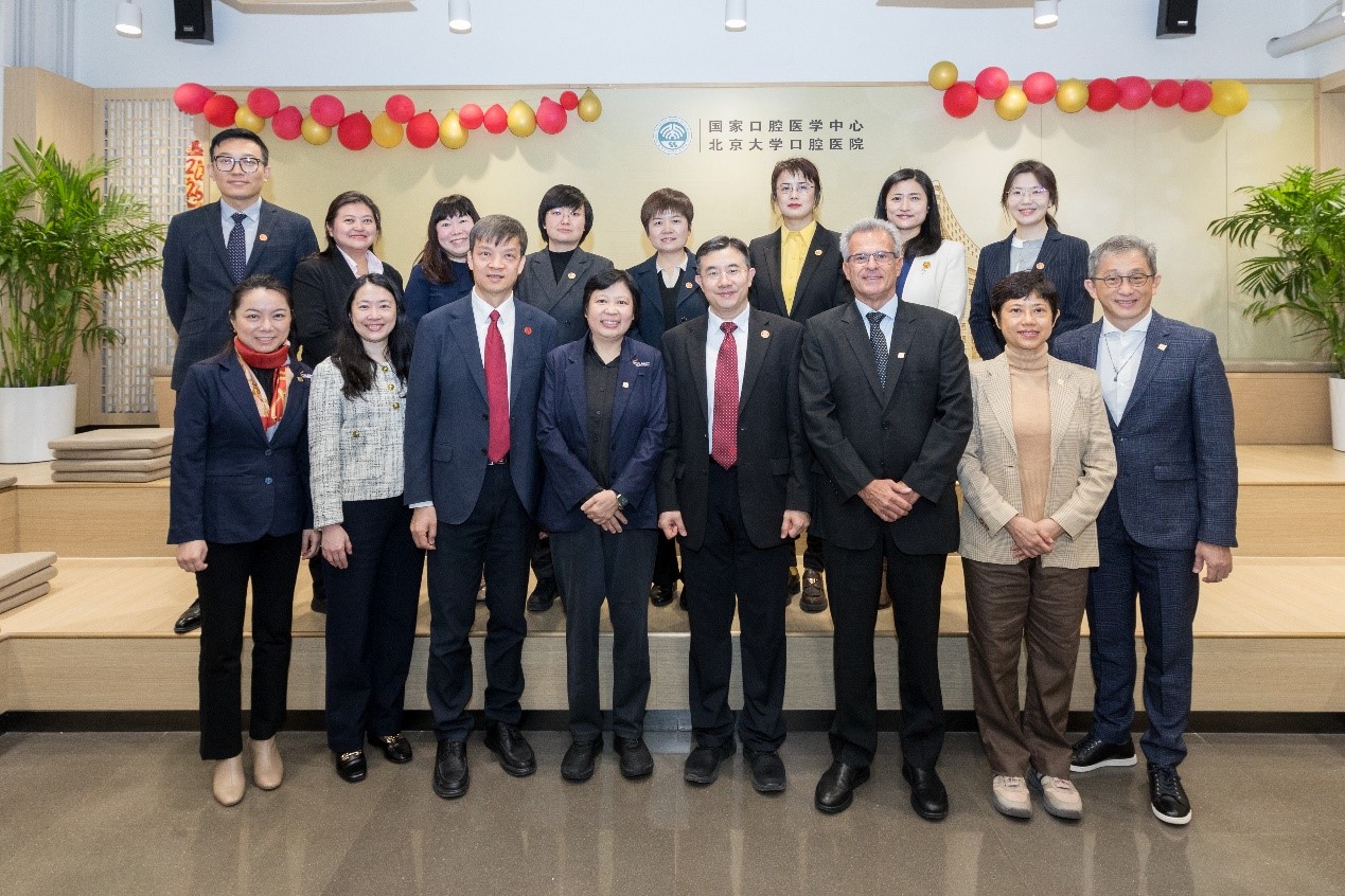 新加坡国立牙科中心访问我院